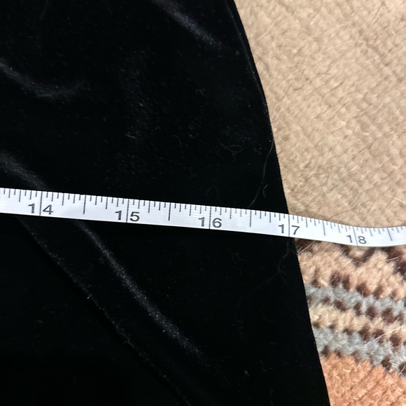 J. R. Nites velvet skirt - Picture 4 of 5